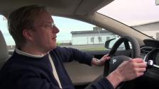 Gustav drives Tesla Model S P85+ 421 HP shorter testdrive