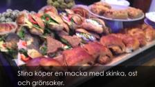 Stina fikar och går på bio ( på lätt svenska).